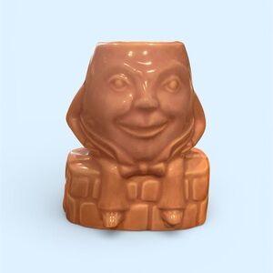 VINTAGE MCCOY POTTERY PINK
HUMPTY DUMPTY vase.